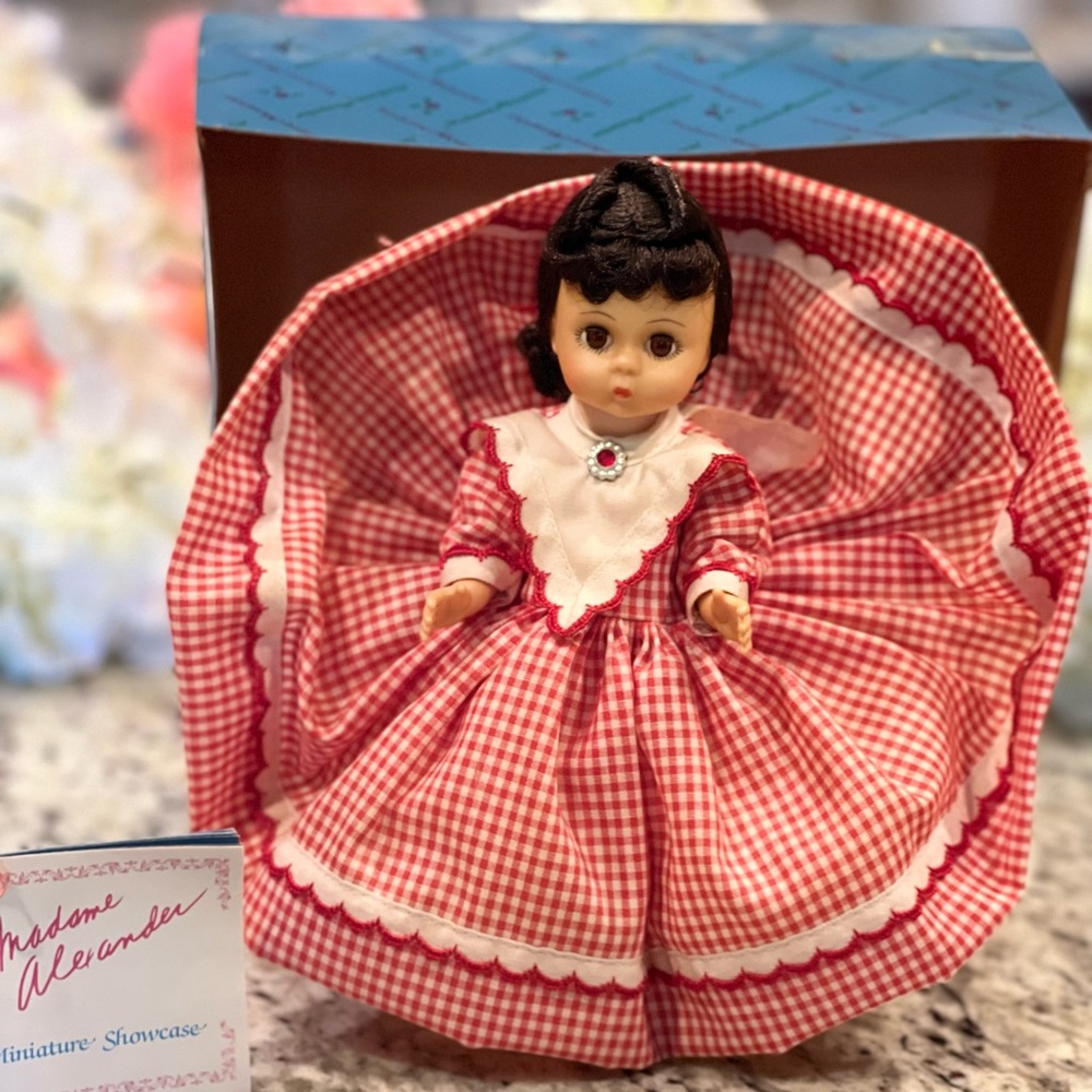 Madame Alexander 8” Little Women sisters and mother